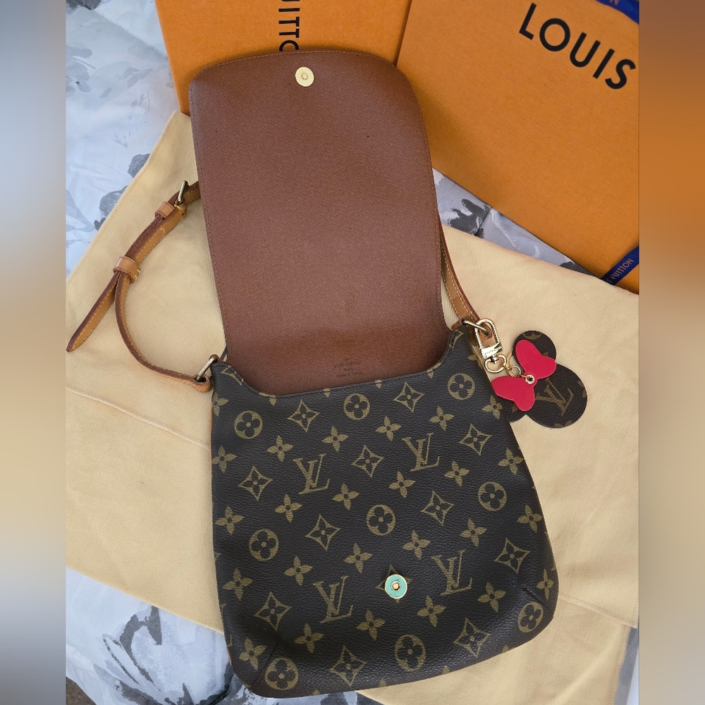 Louis Vuitton Monogram Musette Salsa Short Shoulder Bag - Picture 5 of 17